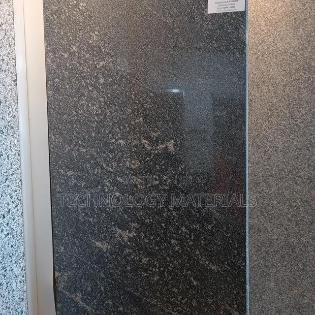 Warm Chacoal Granite