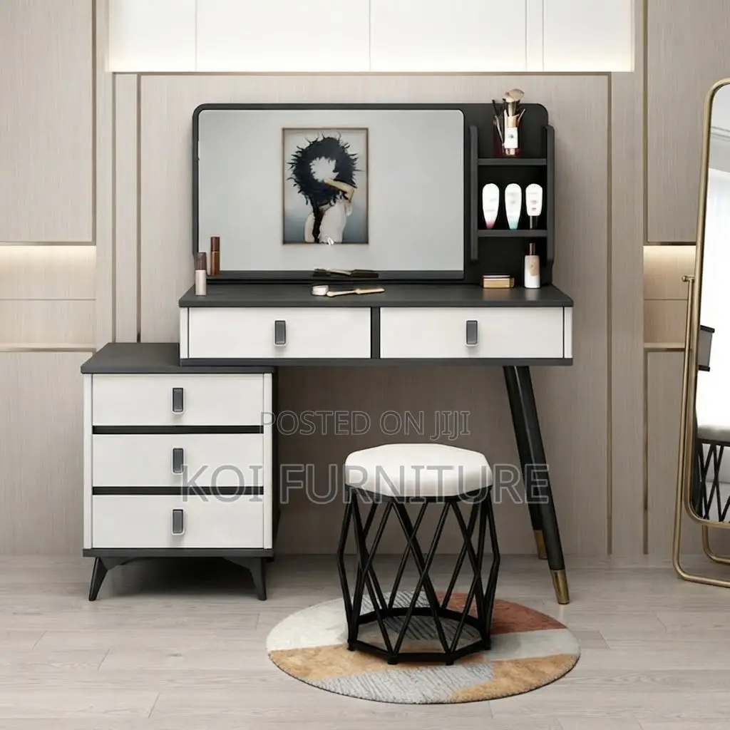 Dressers; White Modern Mirrored Dressing Room Vanity Sets