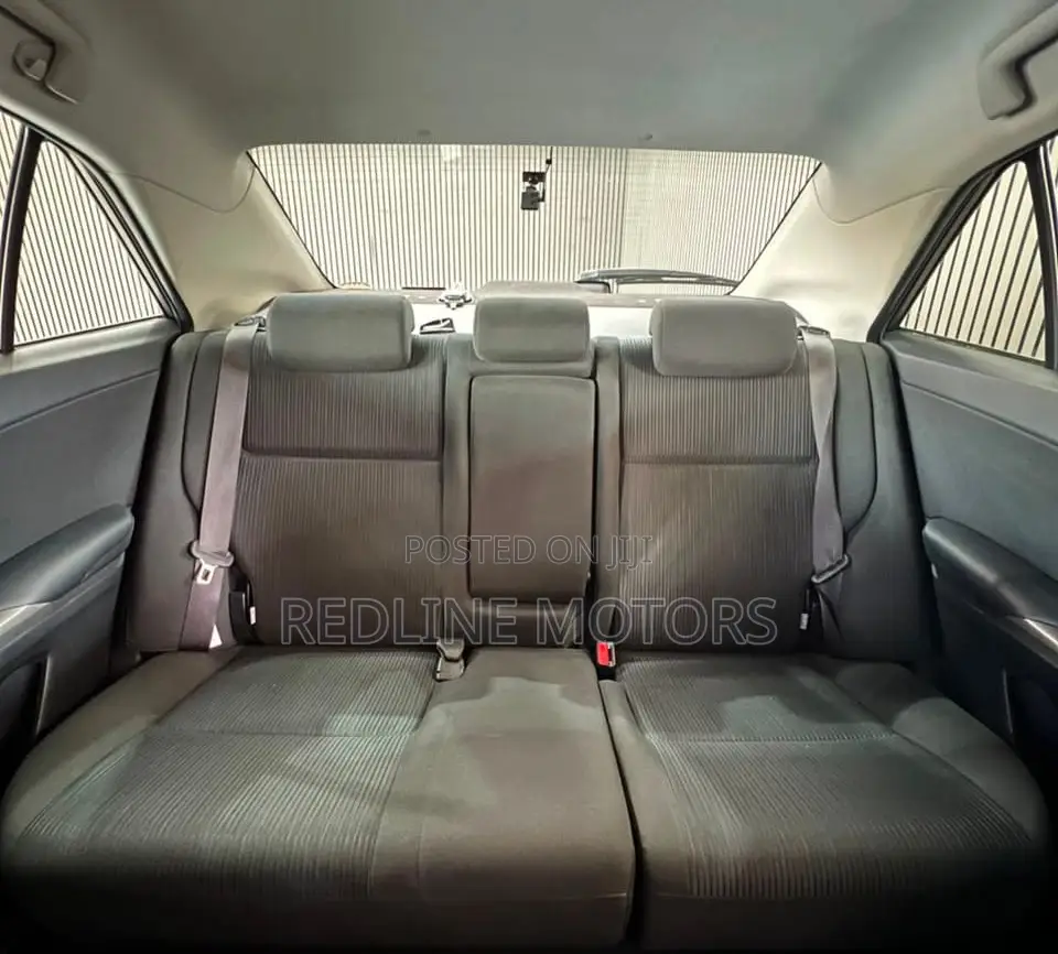 Toyota Premio 1.8 FWD 2019 Ivory