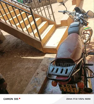 Bajaj Boxer 100 2013 Red