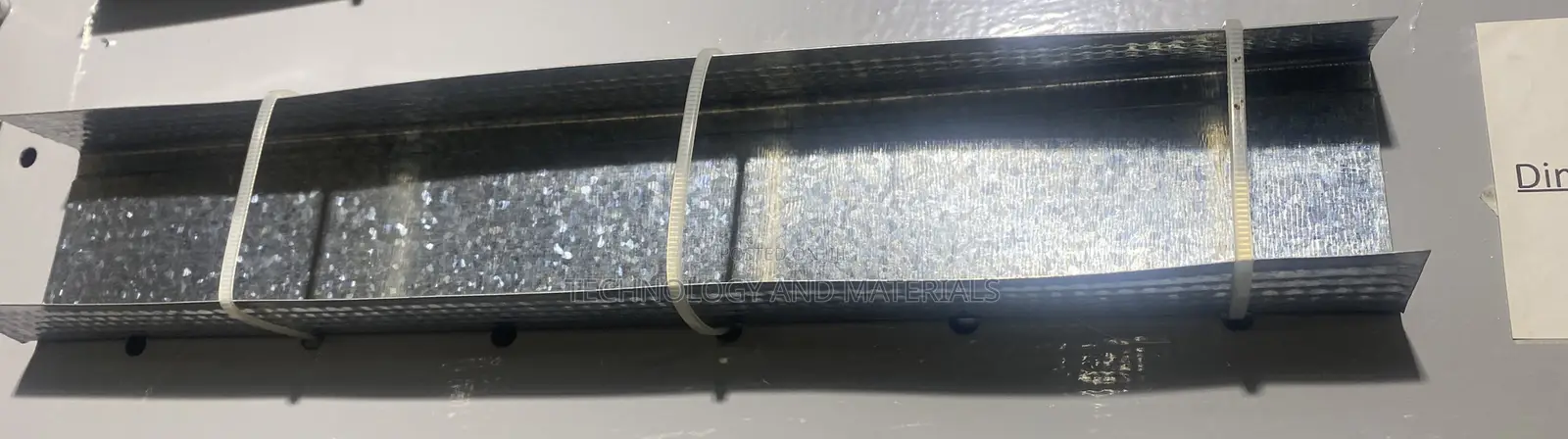 Rail/U-Channel 52*28*2.4mm 0.35 Mm Thick