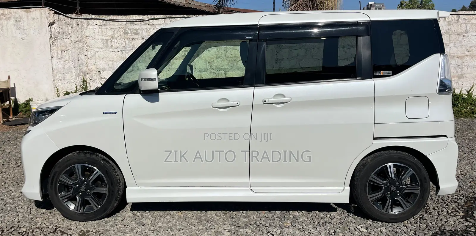 Suzuki Solio 2019 White