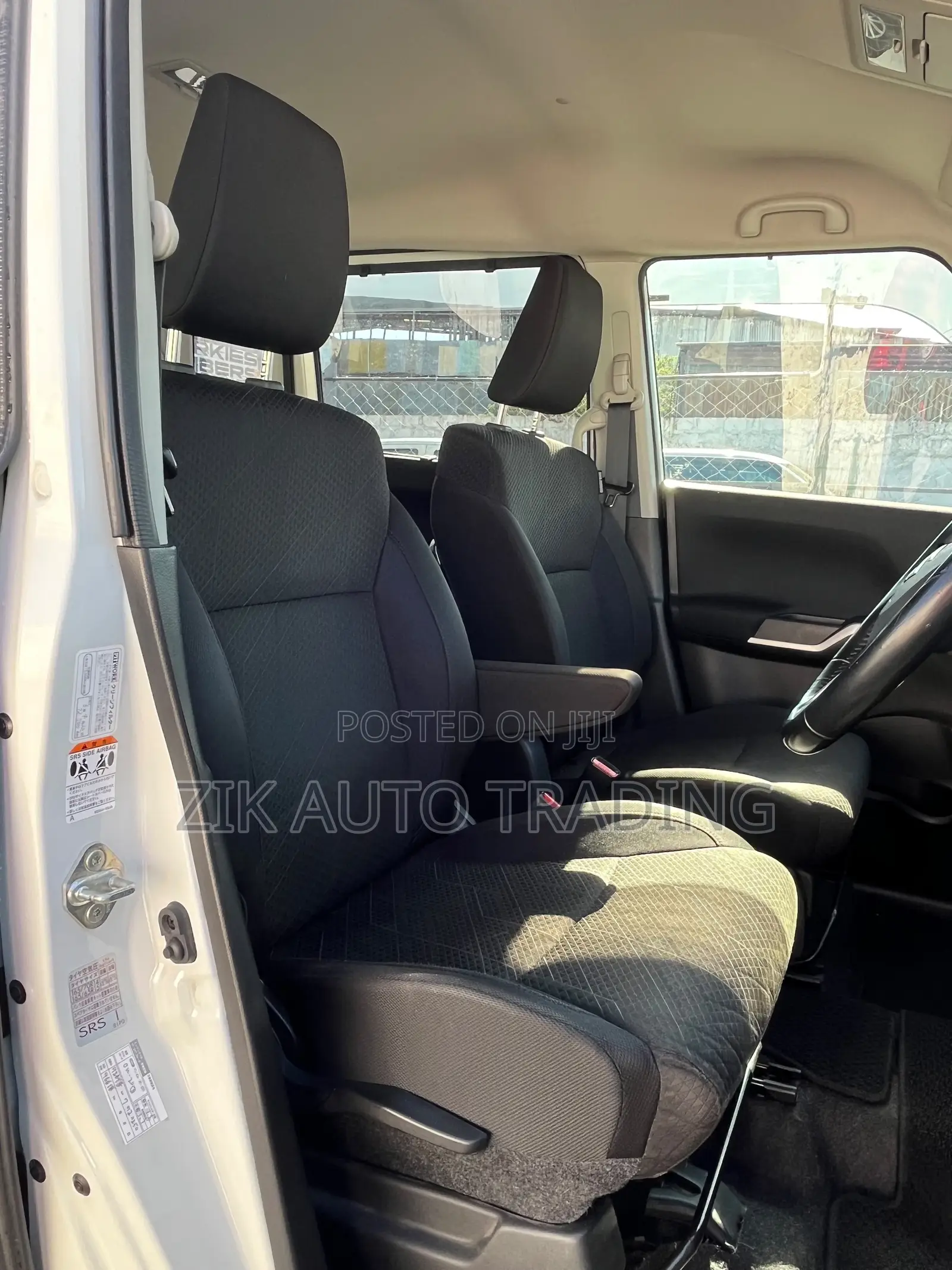 Suzuki Solio 2019 White
