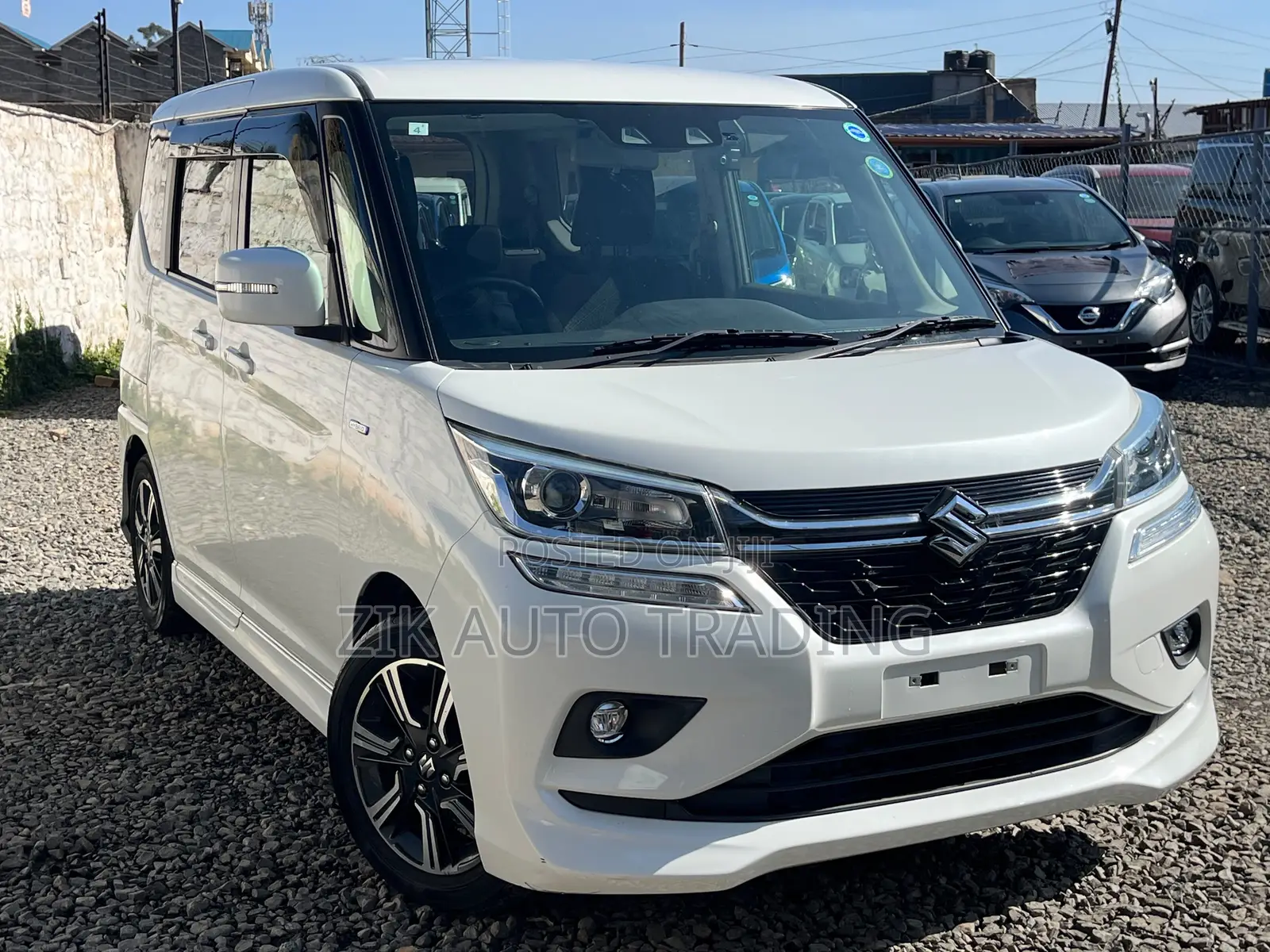 Suzuki Solio 2019 White