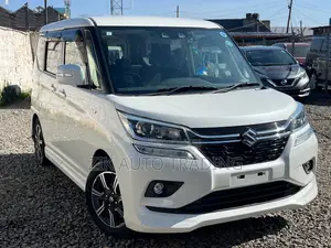 Suzuki Solio 2019 White