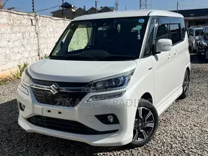 Suzuki Solio 2019 White