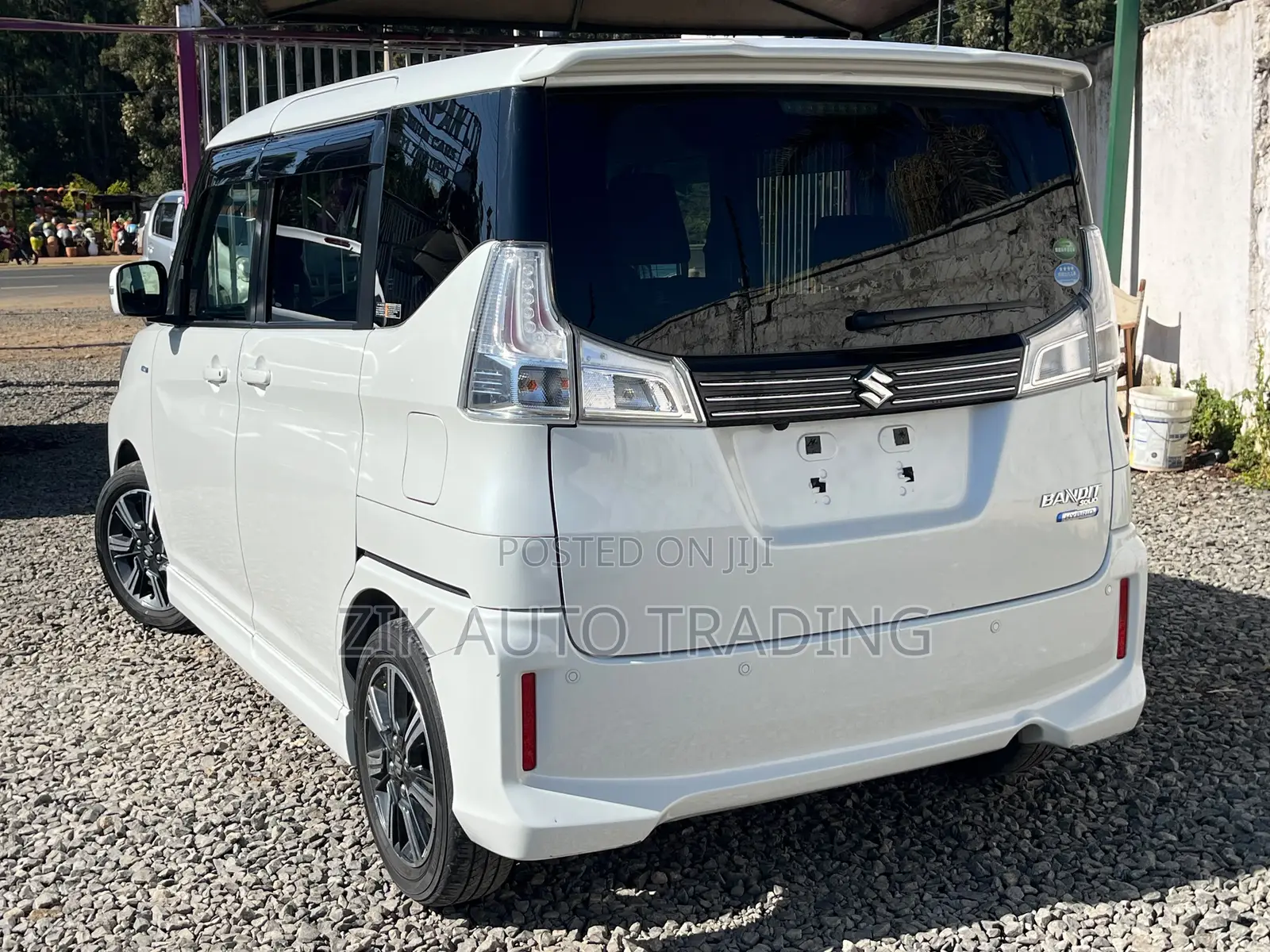 Suzuki Solio 2019 White