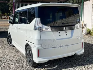 Suzuki Solio 2019 White