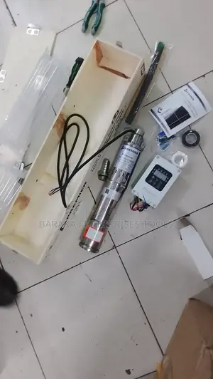 DC Brushless Solar Pump (24 v 70m 250 W)