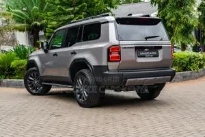 Toyota Land Cruiser Prado 2.8 2024 Brown