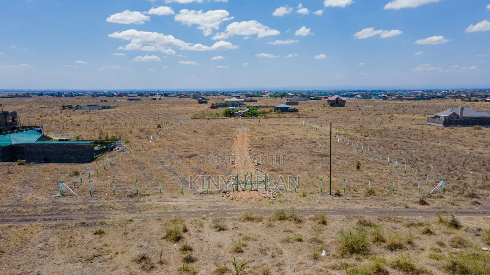 Plots for Sale in Kamakis)