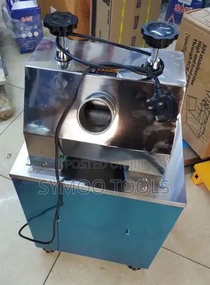 An Efficient Sugarcane Juicer Machine
