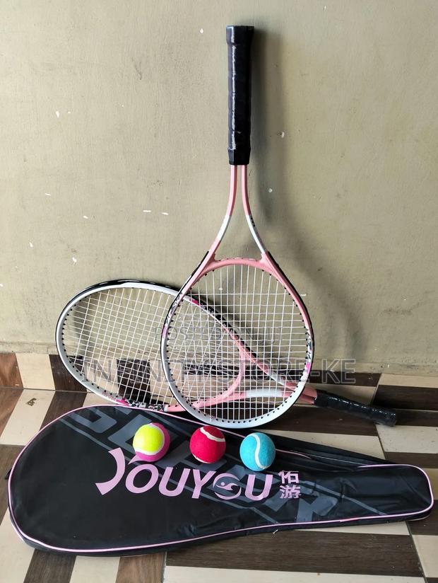Professional Lawn Tennis Rackets With 3 Balls