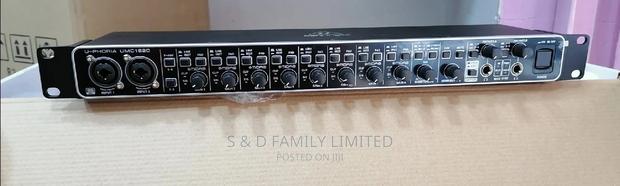 Behringer Uphoria Umc1820 - thumbnail 2