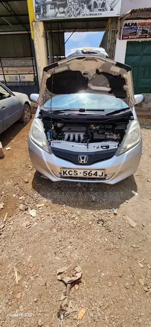 Honda Fit 2011 Silver