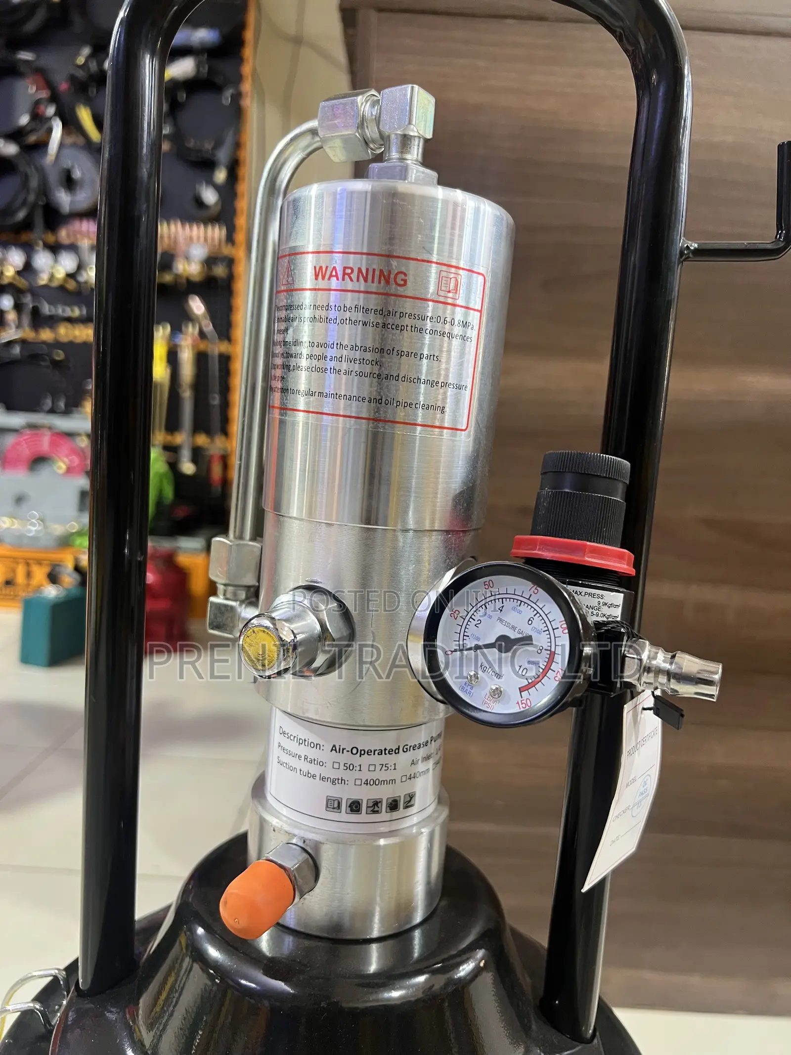 Pneumatic Grese Bucket