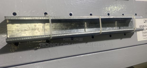 Stud/C-Channel 41*28*2.6mm 0.4mm Thick - thumbnail 2