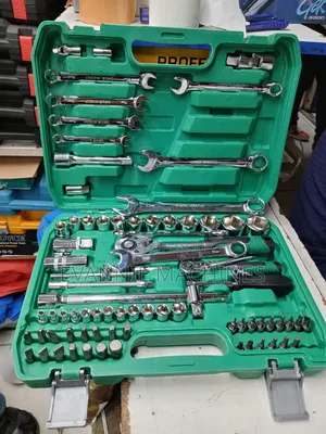 82pcs Tool Set