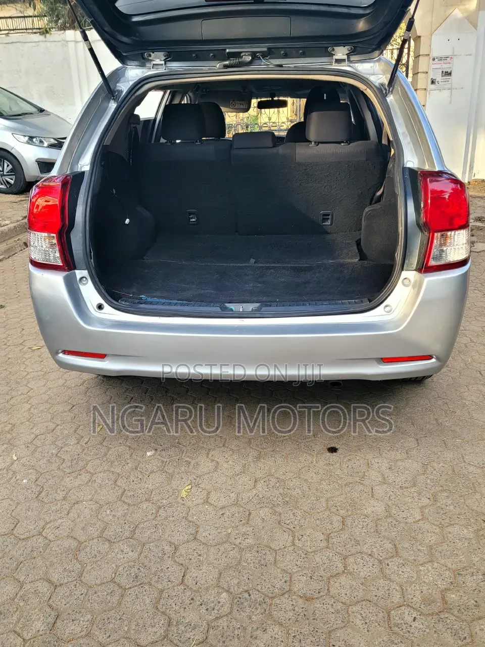Toyota Corolla Fielder 2014 Silver