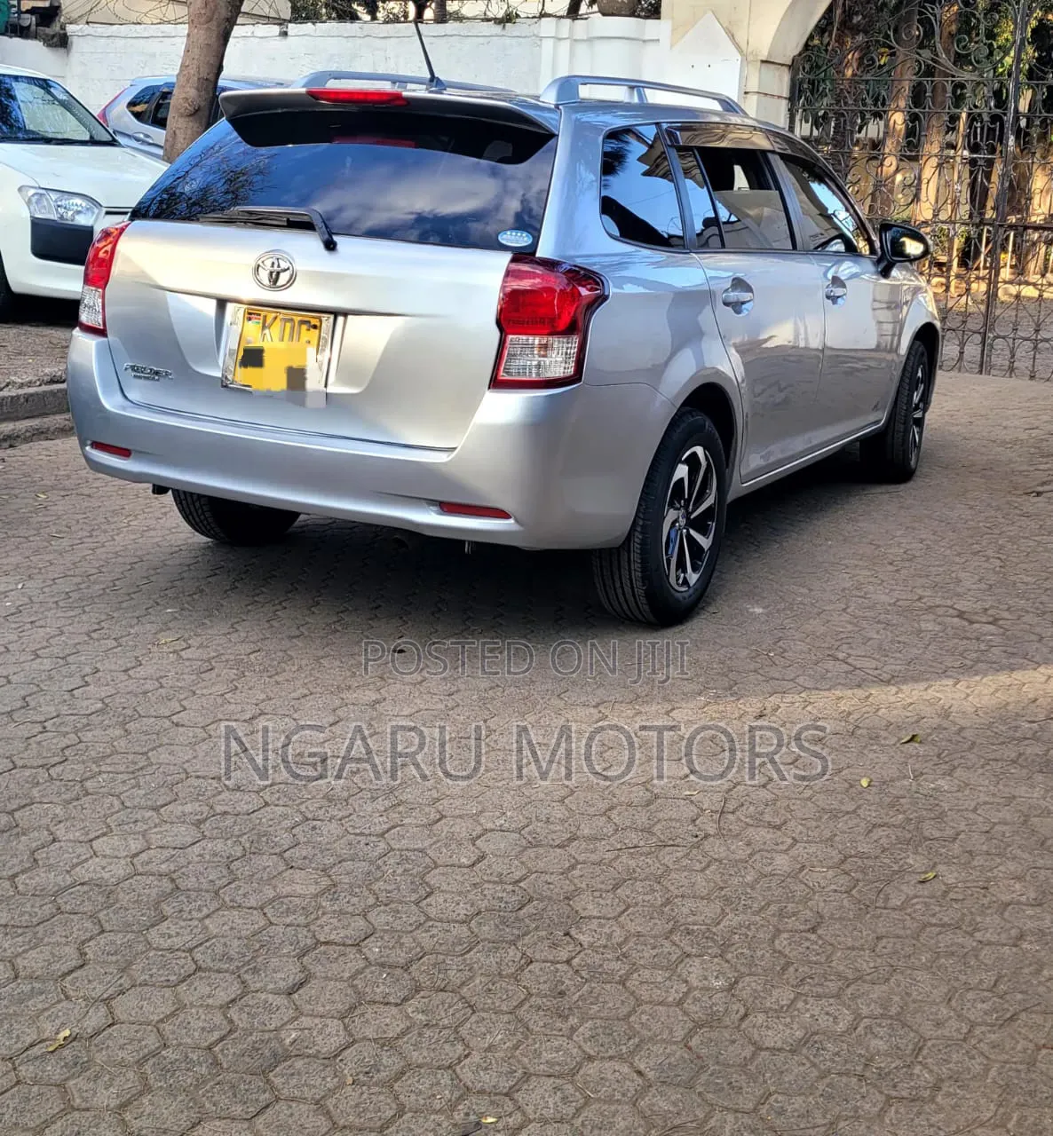 Toyota Corolla Fielder 2014 Silver