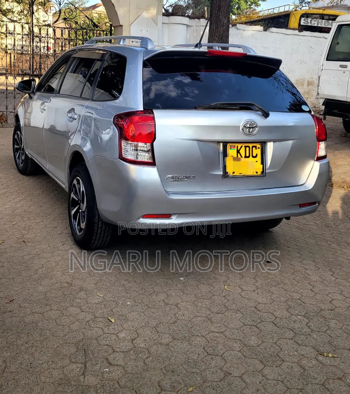 Toyota Corolla Fielder 2014 Silver