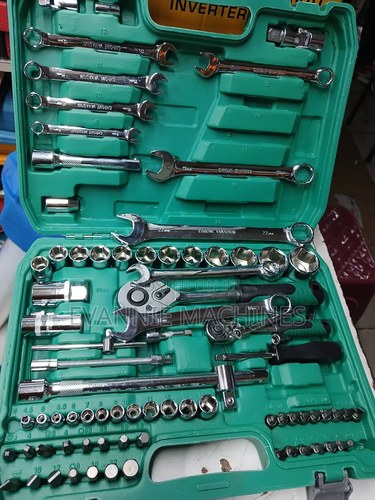 82pcs Wrench Toolset