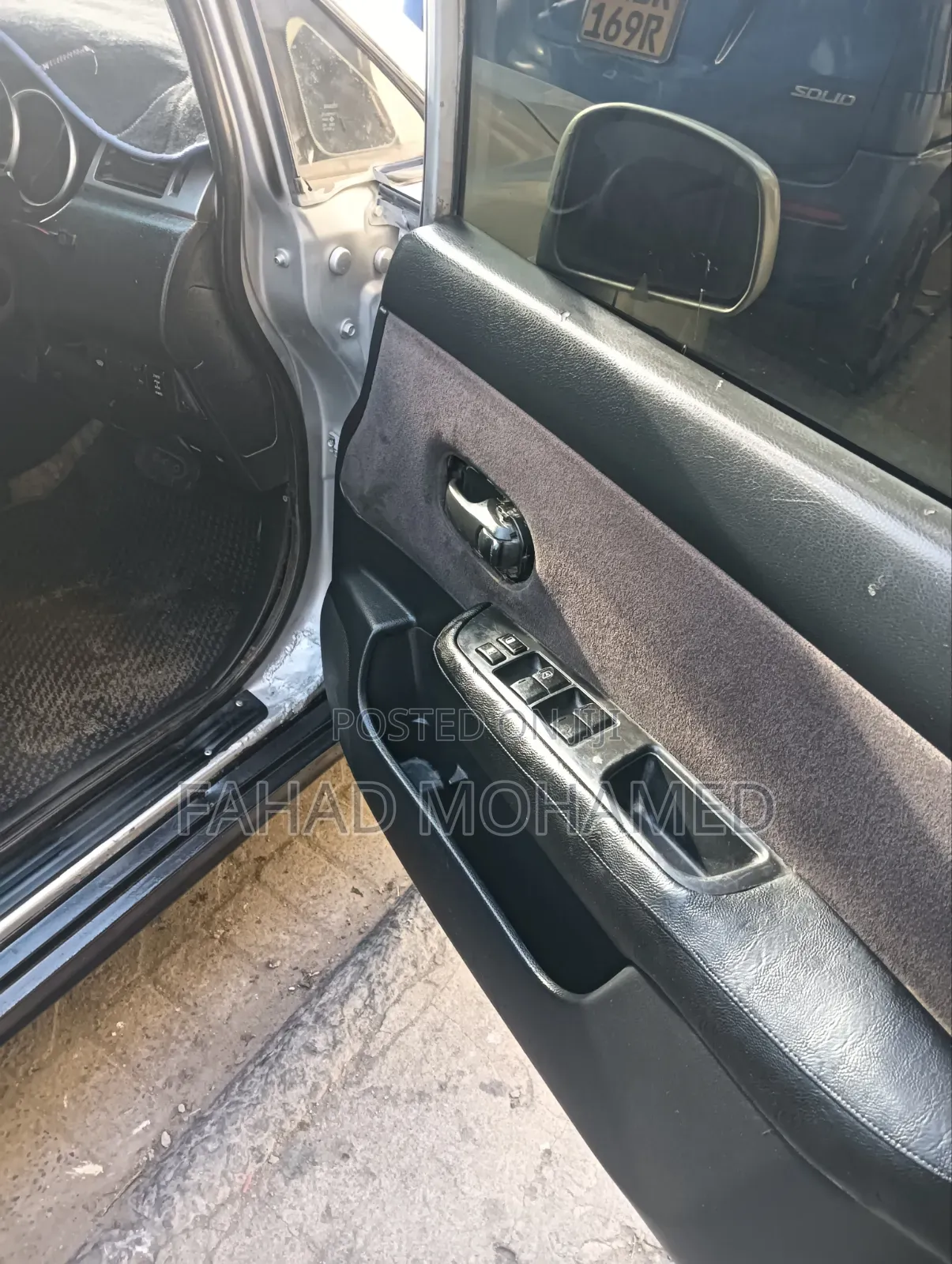 Nissan Tiida 2005 Silver