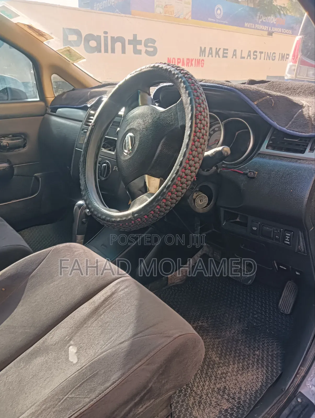 Nissan Tiida 2005 Silver