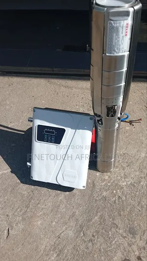 Delan High Capacity Solar Submersible Water Pump
