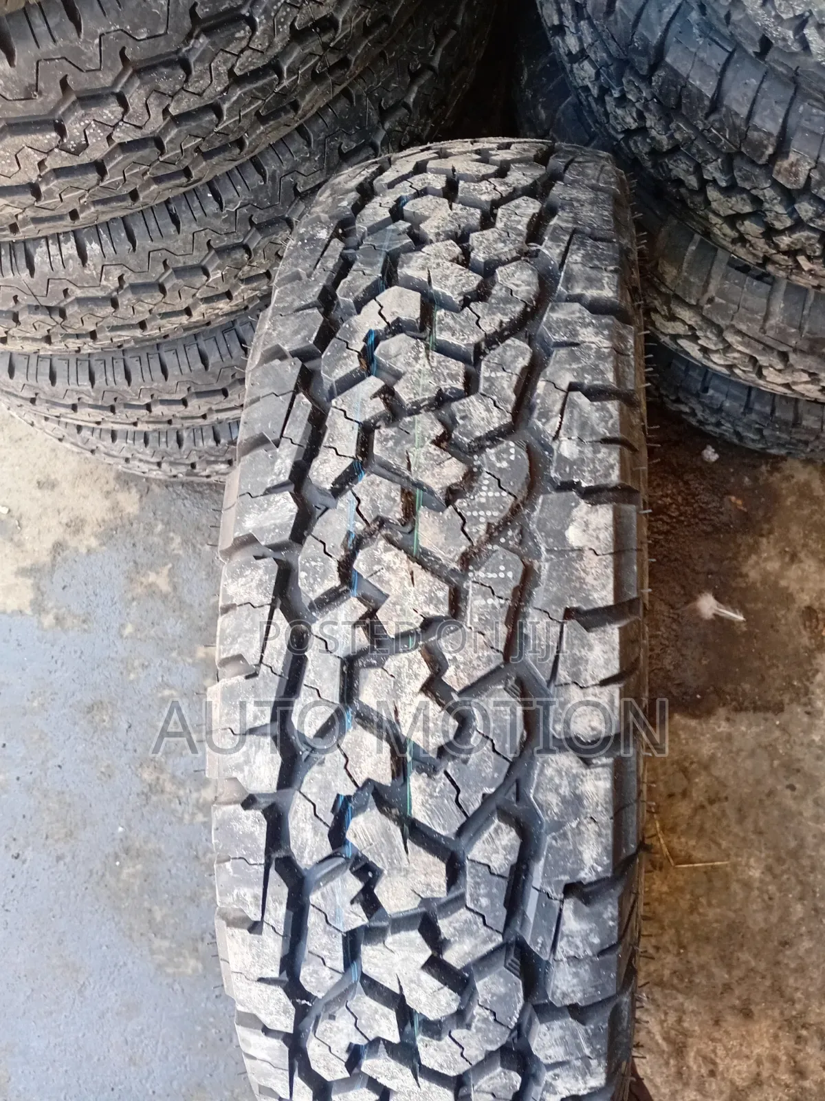 195r15c 8pr  Comfoser Cf1100  premium.tyres