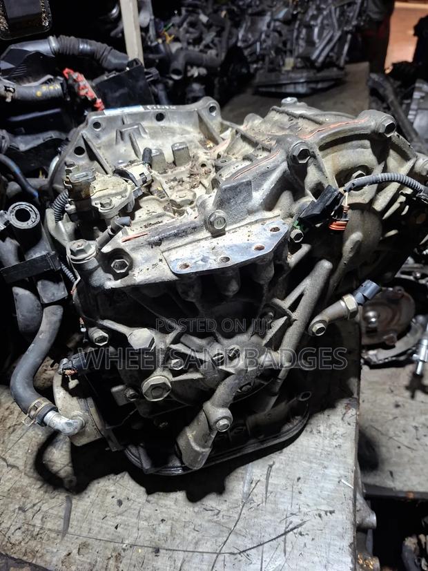 1NZ Ractis Gearbox - thumbnail 2