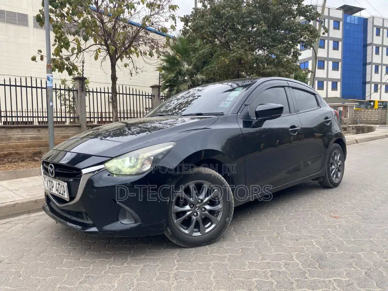Mazda Demio 2016 Black