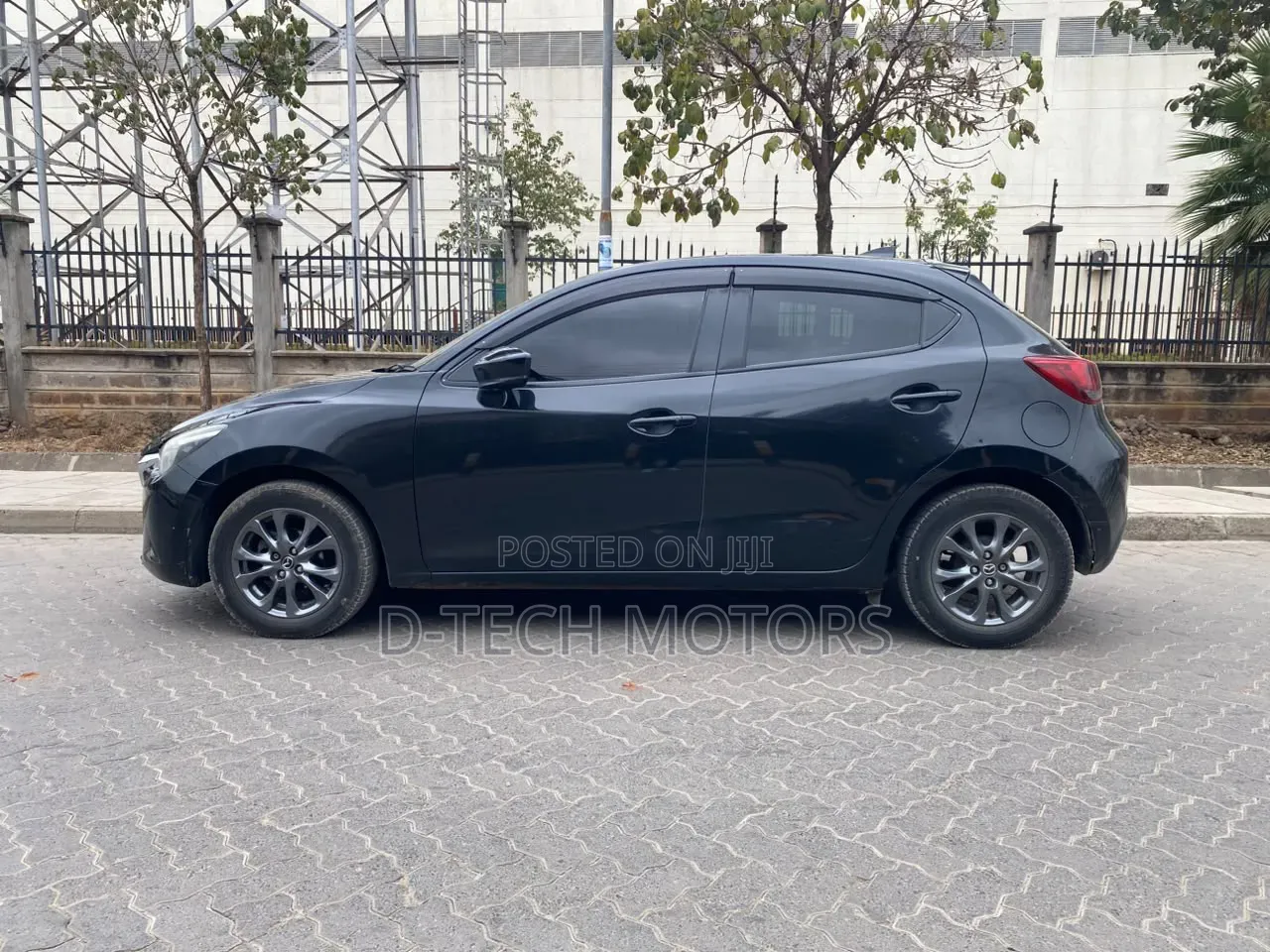 Mazda Demio 2016 Black