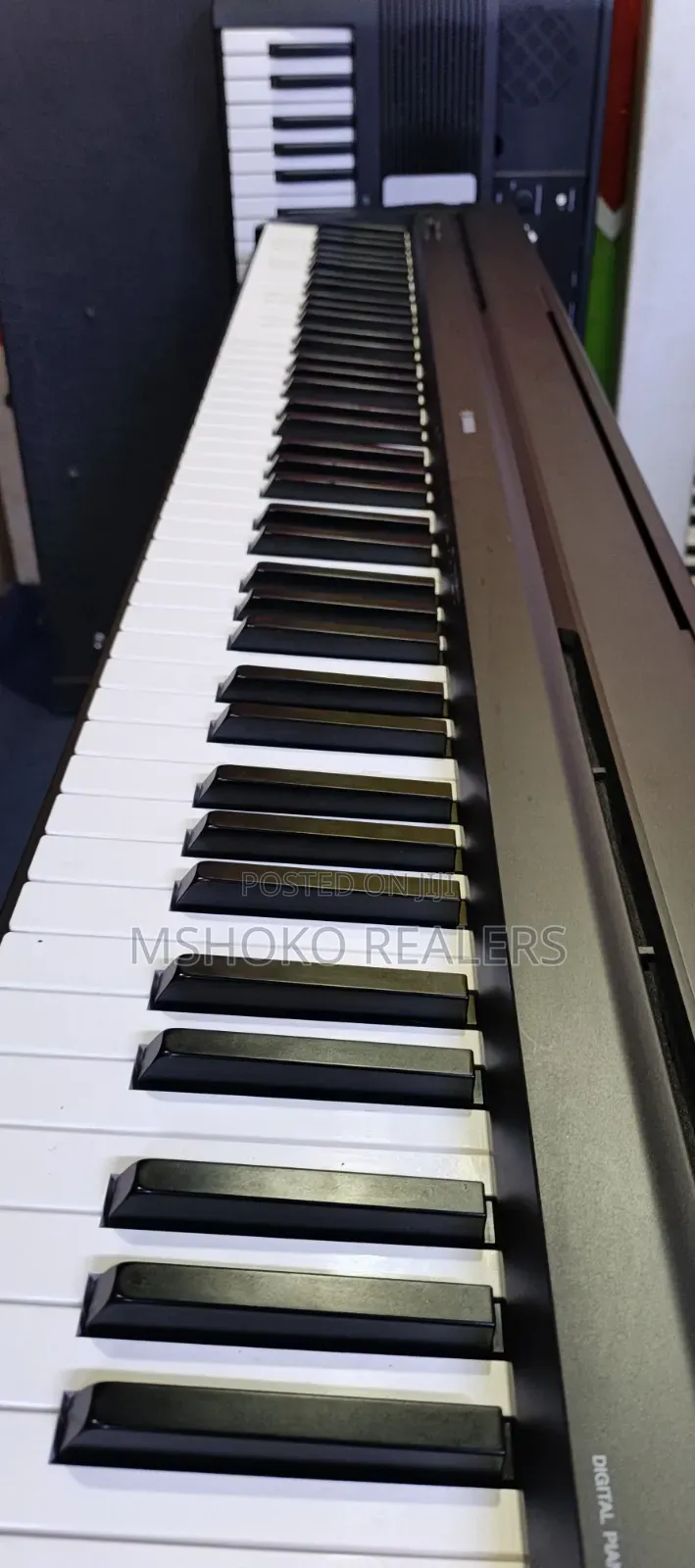 Yamaha Digital Piano 88 Keys, P 45