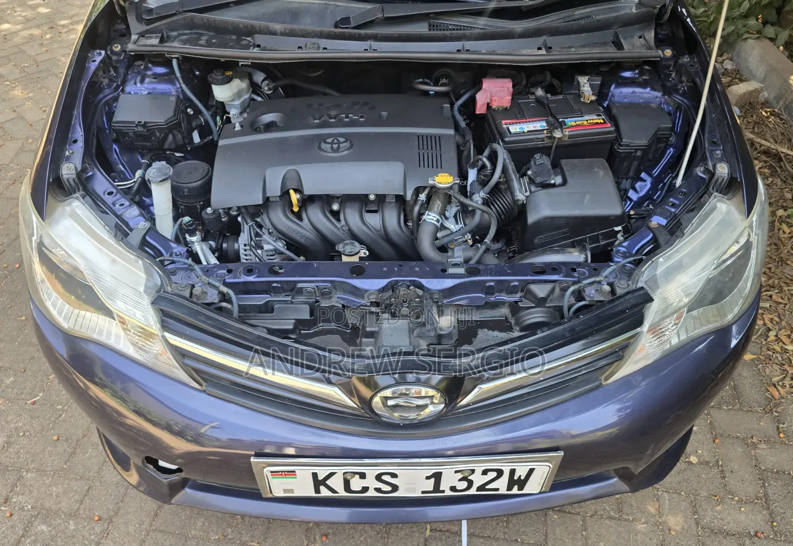 Toyota Corolla Fielder 2013