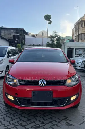 Volkswagen Polo 2014 Red