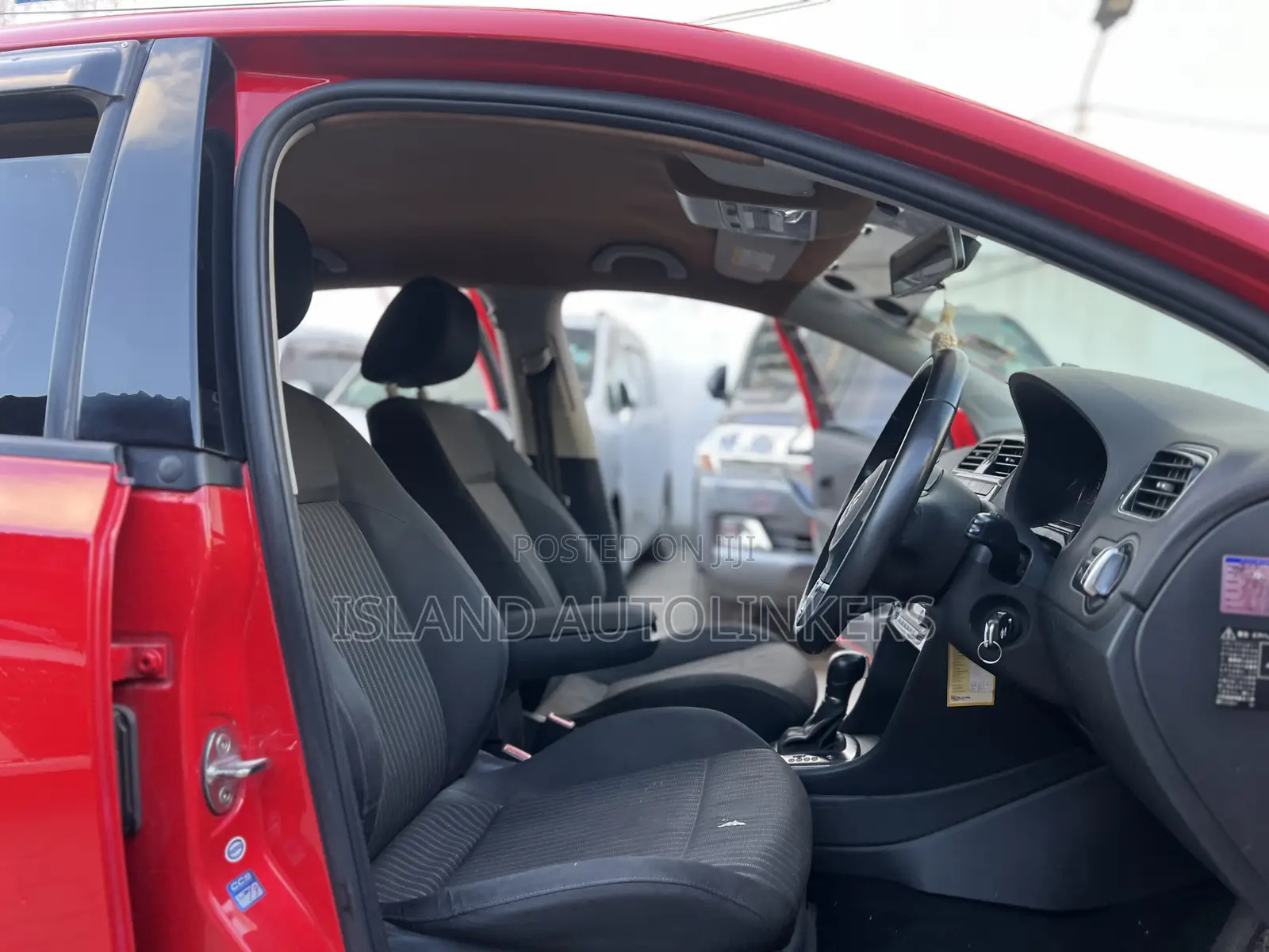 Volkswagen Polo 2014 Red