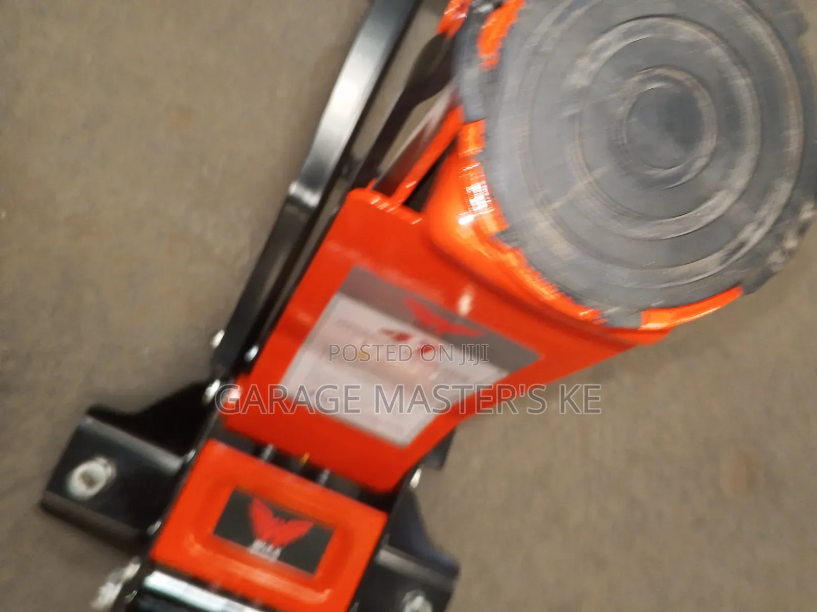 Easy Operatable 4T Trolley Jack