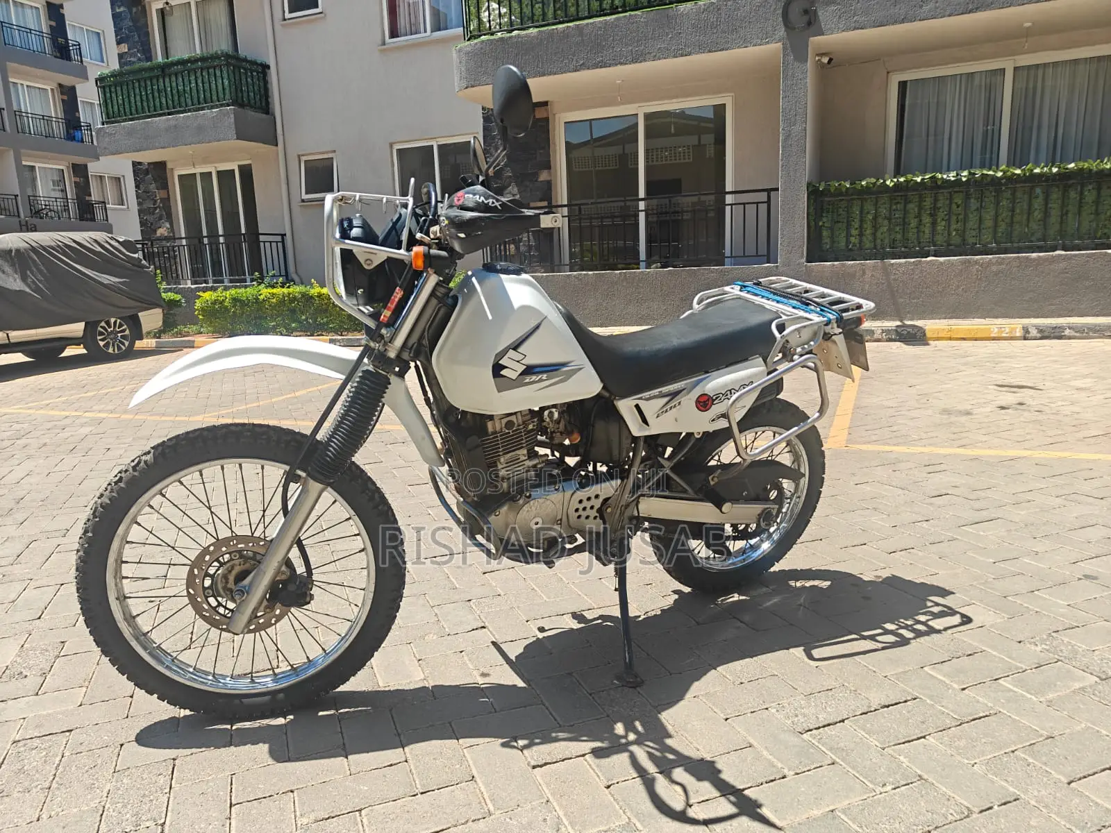 Suzuki 2013 White