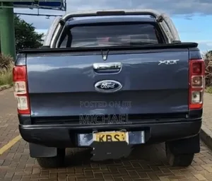 Ford Ranger Wildtrak 2012 Gray
