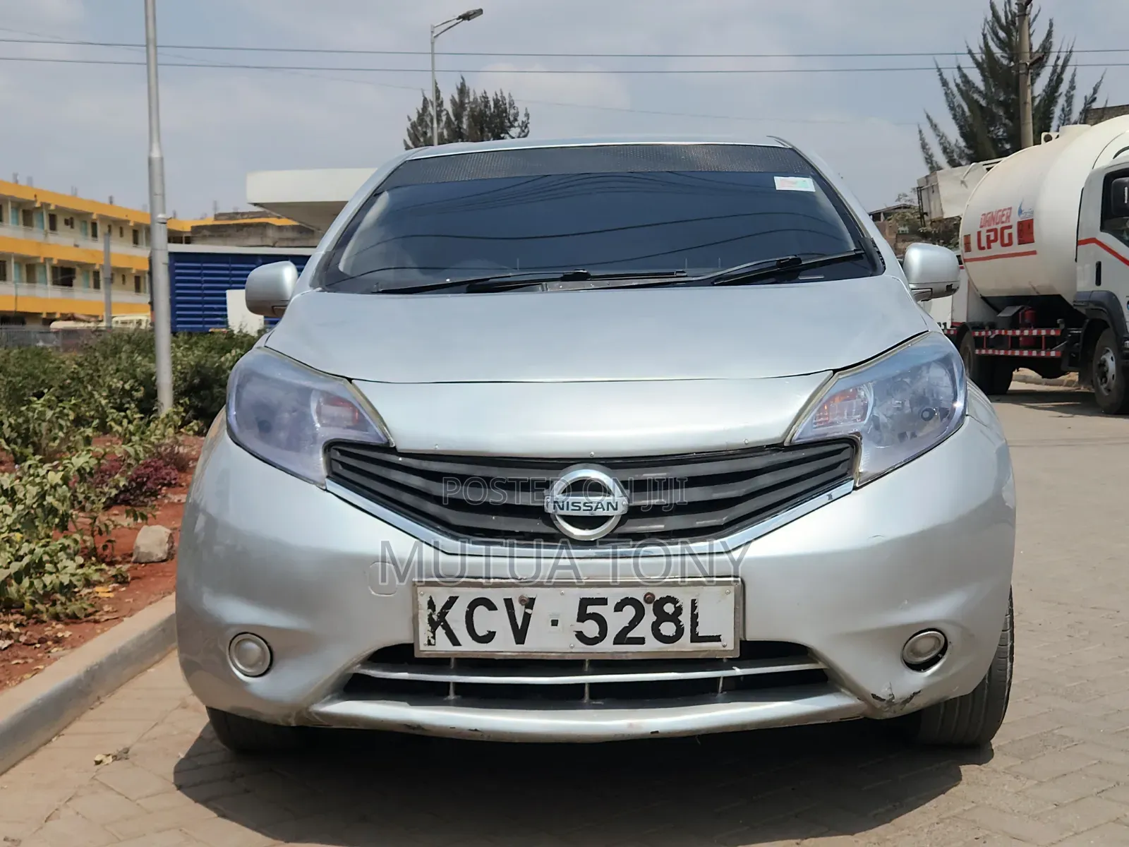Nissan Note 2013 Silver