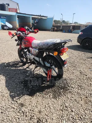 Bajaj Boxer 150 UG 2023 Red