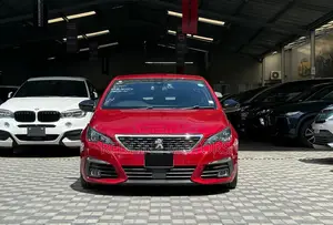 Peugeot 308 2018 Red