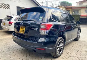 Subaru Forester 2016 Black