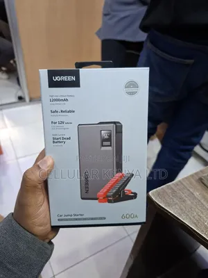UGREEN ES702 Car Jump Starter (Model 35977)