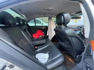Mercedes-Benz E280 2005 Silver
