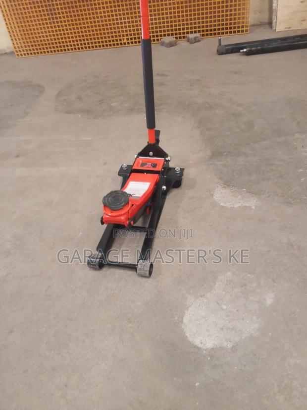 Lifting Solution 4T Trolley Jack - thumbnail 2
