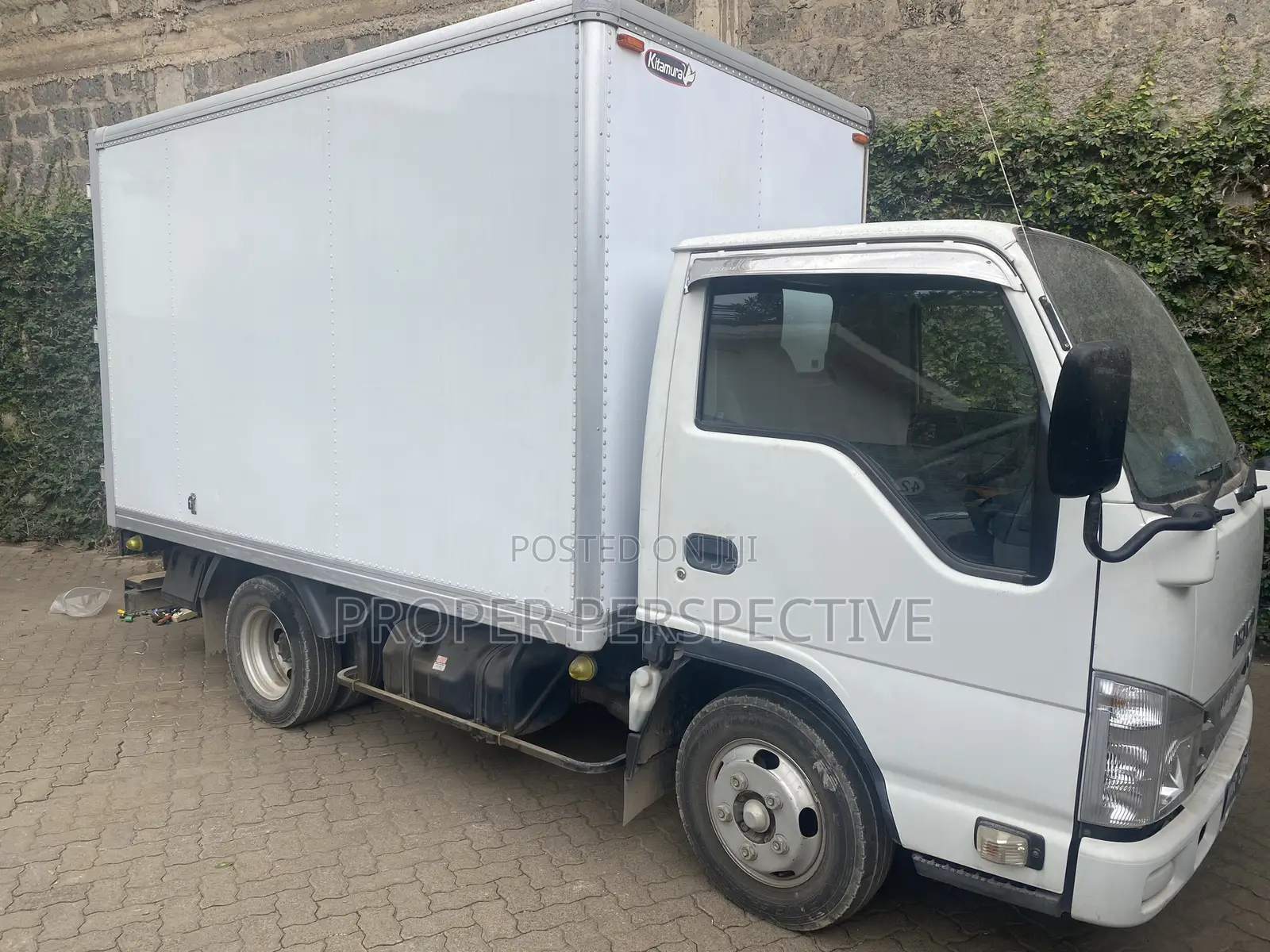 Isuzu Elf  Box Body