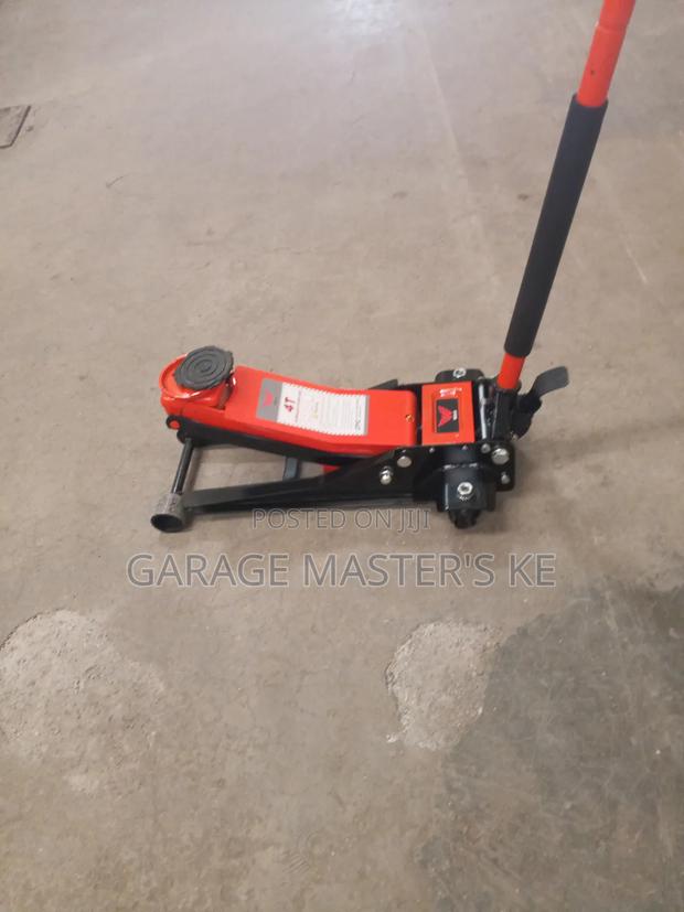 Long Lasting 4T Trolley Jack