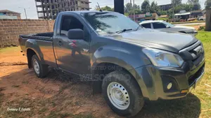 Isuzu D-MAX 2022 Gray